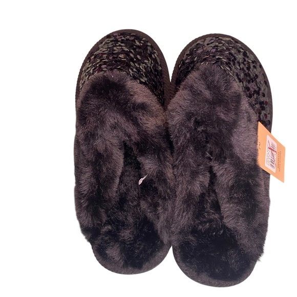 CC Sequin Slippers Black Womens Size 6-8 S-M NWT New Slides Shoes Faux Fur - Picture 5 of 7